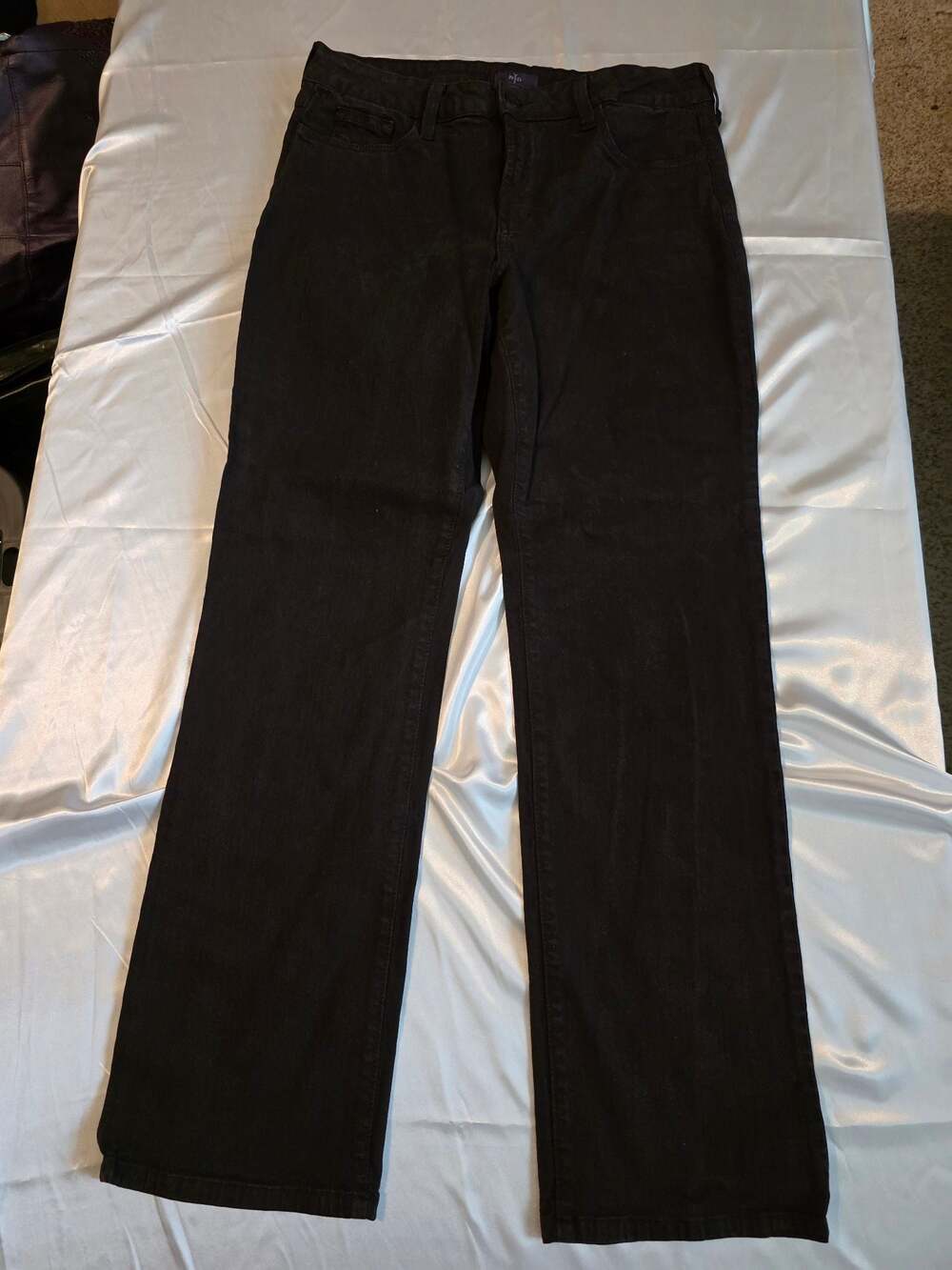 NYDJ Marilyn Straight Leg Black Jeans with Back Pocket Rhinestones Size 12P